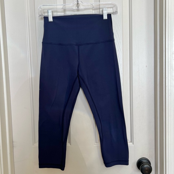 Lululemon 🍋 Align Crop Pants Deep Indigo Size 6 - Picture 3 of 7